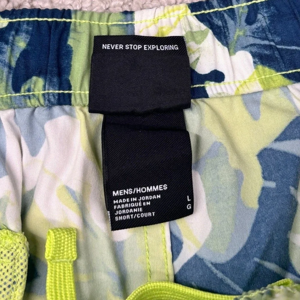 The North Face Shorts Mens Large Blue Green Floral Camo Class V Pull-On